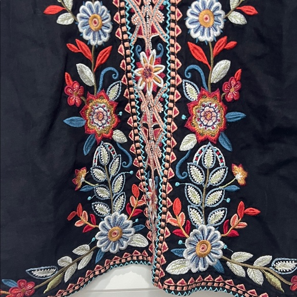 JOHNNY WAS black floral embroidered short sleeve dress - Picture 3 of 7